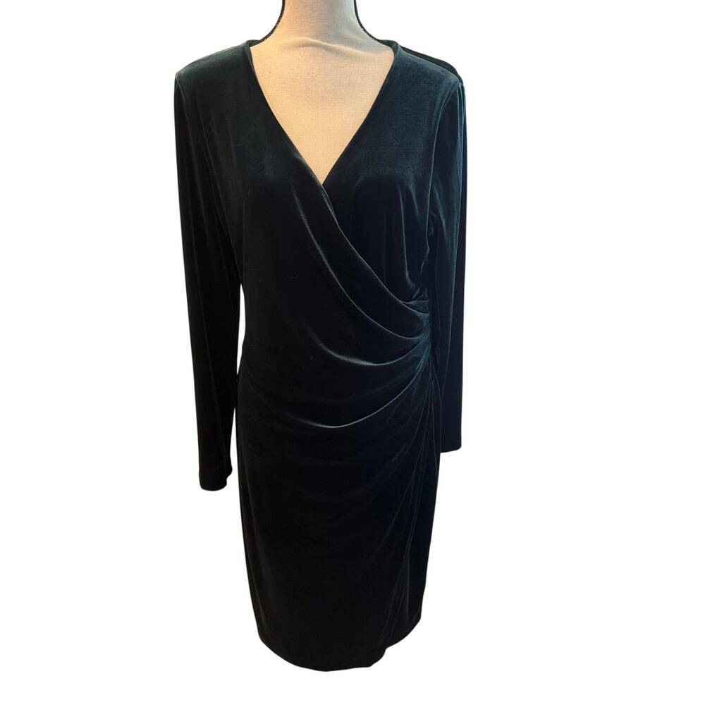 ⭐️ Women’s Ralph Lauren Green Velvet Evening Dress Size 16 Holiday Party